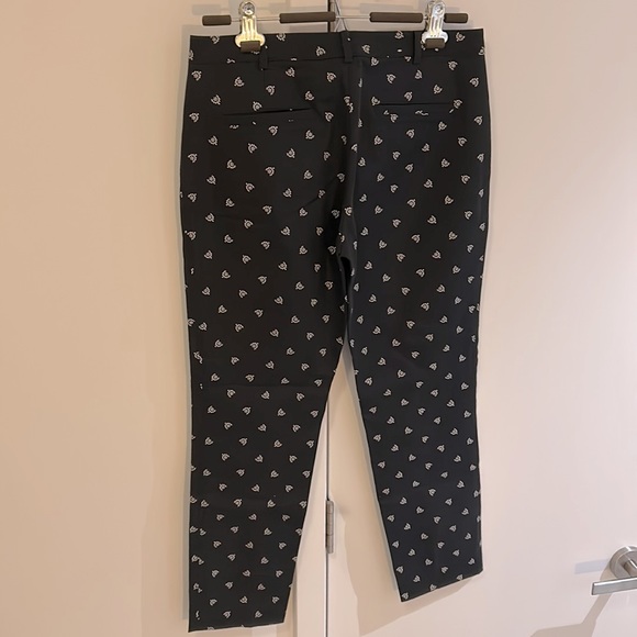 Club Monaco dress pants. Size 4 - Picture 2 of 4